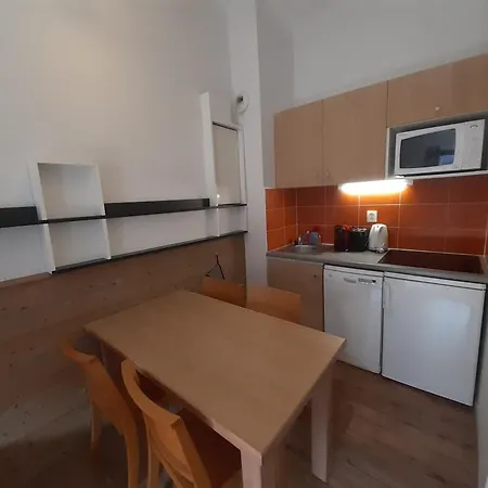 Cosy Au Centre De La Tania, 4 Pers, Proche Des Pistes - Fr-1-513-94 Apartmán