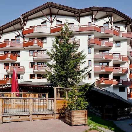Cosy Au Centre De La Tania, 4 Pers, Proche Des Pistes - Fr-1-513-94 Courchevel